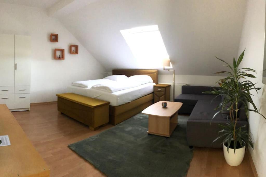 Apartmenthaus Am Bahnhof Detmold Exterior foto