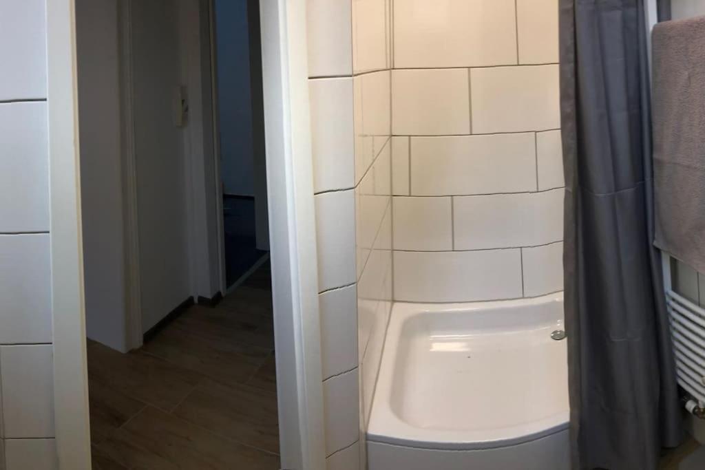 Apartmenthaus Am Bahnhof Detmold Exterior foto