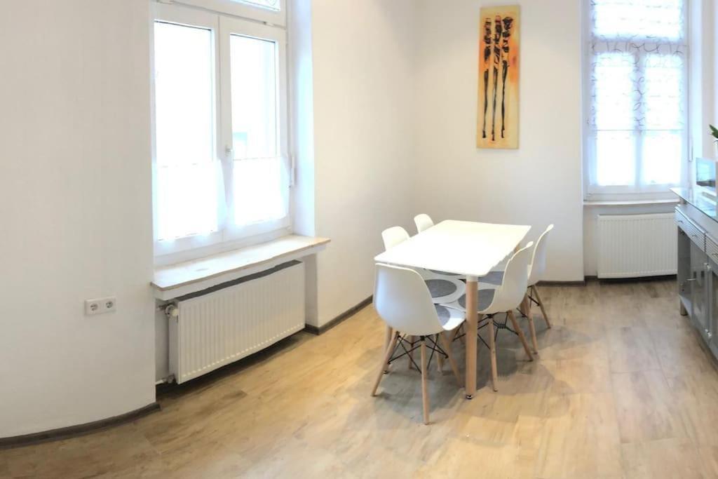 Apartmenthaus Am Bahnhof Detmold Exterior foto