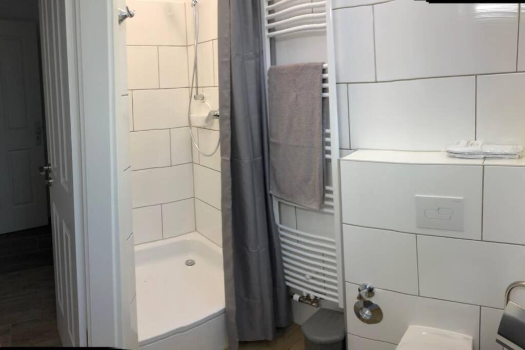 Apartmenthaus Am Bahnhof Detmold Exterior foto