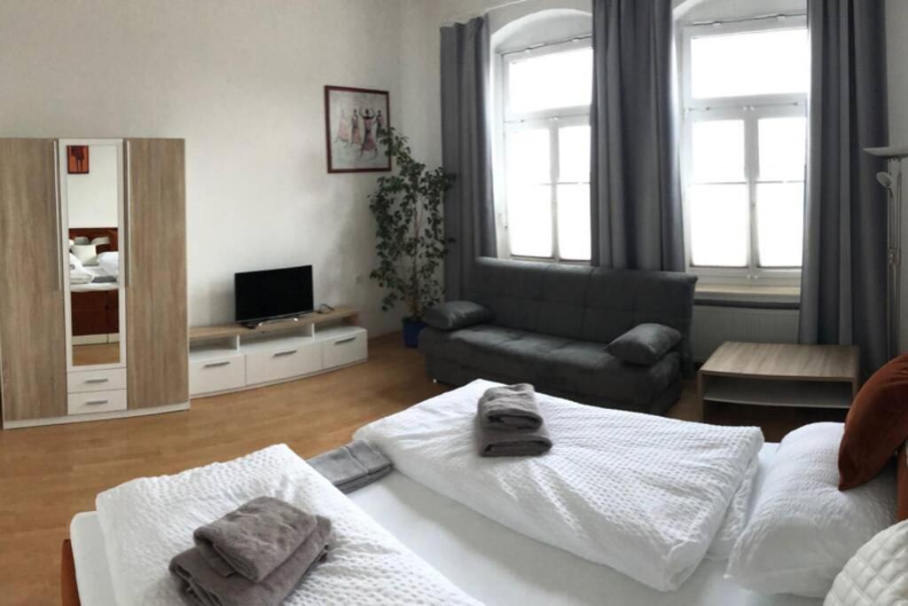 Apartmenthaus Am Bahnhof Detmold Exterior foto