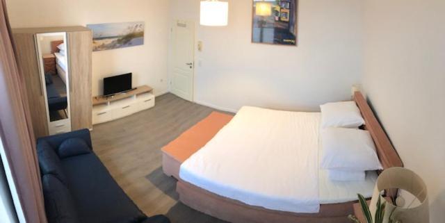Apartmenthaus Am Bahnhof Detmold Exterior foto